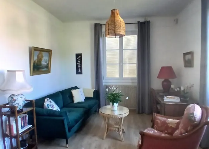 Apartment Meuble Confort A La Campagne *